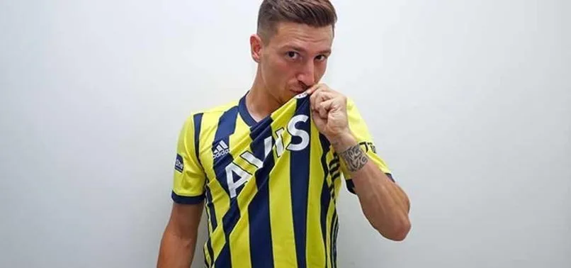 Yeni Sezon Fenerbahce Formalari Satisa Cikti Mi Fenerbahce 2020 2021 Forma Fiyatlari Ne Kadar Fenerium Neden Acilmiyor Coktu Mu En Son Haber