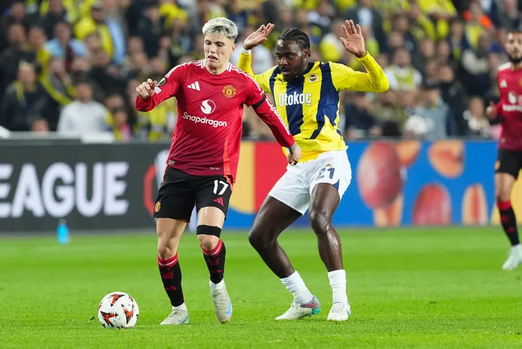 SON DAKİKA HABERLERİ: UEFA Avrupa Ligi’nde Jose Mourinho şoku yaşadı! Fenerbahçe penaltı beklemişti: Fransız hakemden olay yaratan karar