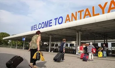 Antalya Havalimanı’nda günlük yolcu rekoru kırıldı