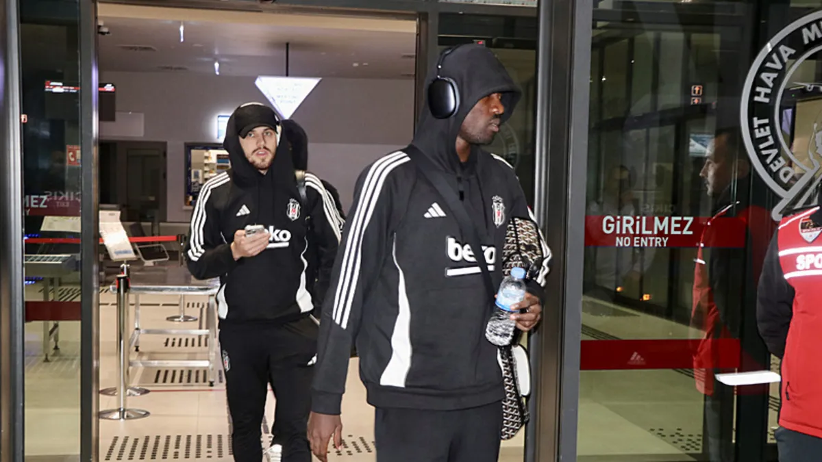 Beşiktaş, Trabzon’a geldi – Son Dakika Spor Haberleri Beşiktaş, Trabzon’a geldi – Son Dakika Spor Haberleri