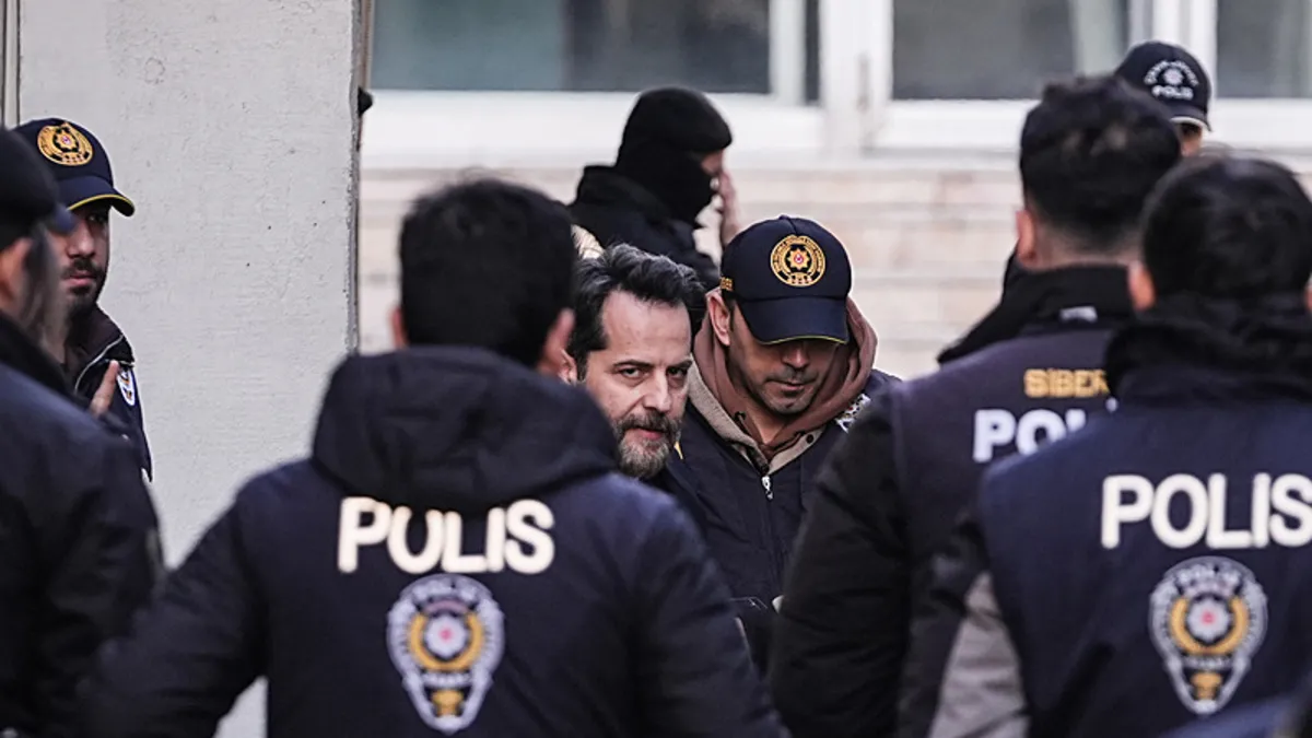 Galatasaray taraftarından ‘yönetim istifa’ tepkisi! Galatasaray taraftarından ‘yönetim istifa’ tepkisi!