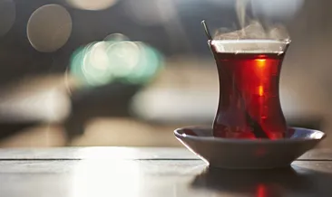 Günün her saatinin vazgeçilmezi! Çayın bilinmeyen faydaları...