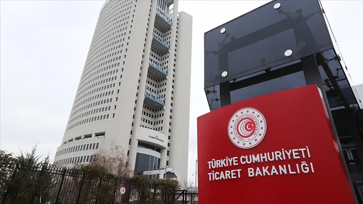 Fahiş fiyat ve stokçuluğa geçit yok! Milyonlarca ürün denetlendi: Bakanlıktan 1,87 milyar TL ceza haber görseli