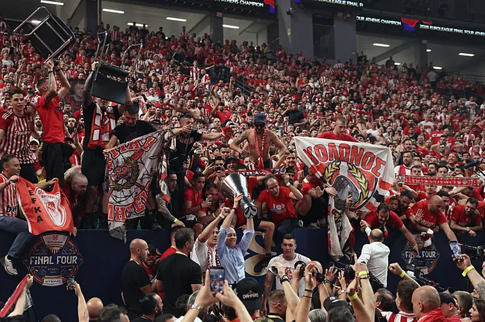 olimpiakos-euroleaguede-4-kez-sampiyon-1779660508821.jpeg