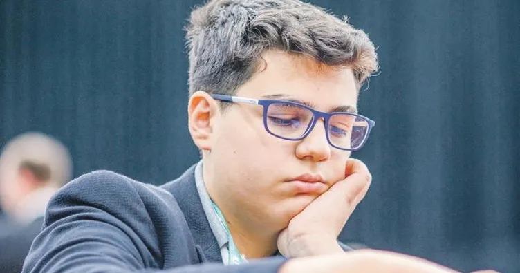 Türk satranç dehası Yağız’a büyük övgü