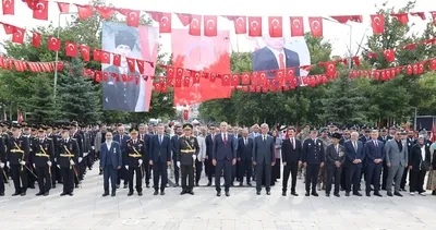 Ağrı’da 30 Ağustos Zafer Bayramı’nın 104. yıl dönümü kutlandı #agri