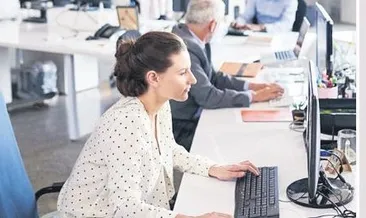 Resmi tatil yıllık izinden düşmeyecek