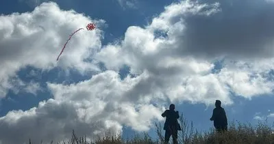 Nevşehirli öğrencilerden Filistin’e destek: Uçurtmalar gökyüzünde barış mesajı taşıdı #nevsehir
