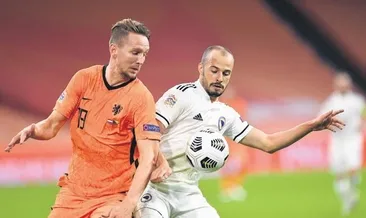 Vedat’ın alternatifi Luuk de Jong