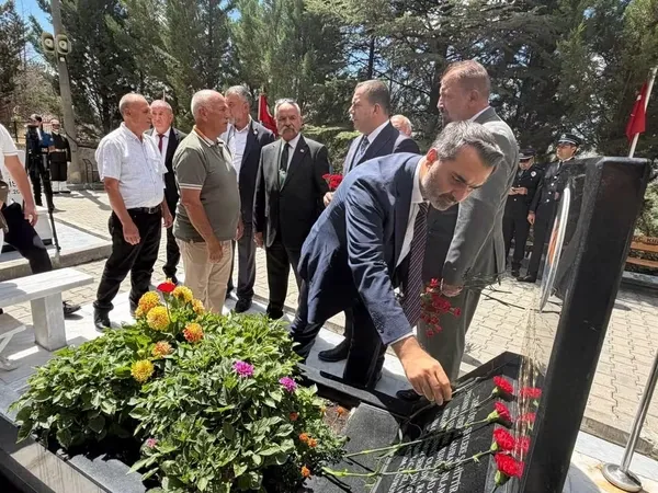 kirikkale-15-temmuz-sehitleri-icin-tek-yurek-oldu-1784116815662.jpg