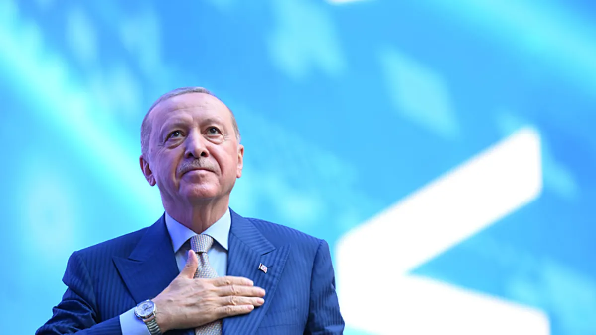 Başkan Erdoğan, Avrupa şampiyonu boksör Havvanur Kethüda'yı tebrik etti