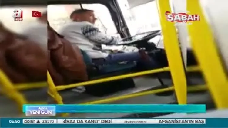 Adana'da otobüs kullanırken at yarışı oynayan şoför kamerada