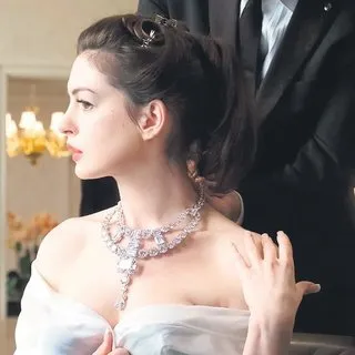 Filmdeki gerdanlık Hint prensinin çıktı