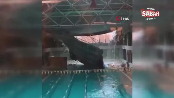 Beykoz’da şiddetli yağışa dayanamayan spor salonunun çatısı çöktü | Video