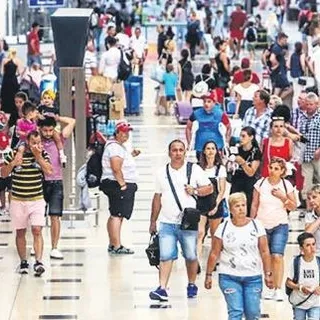 Vize muafiyeti 1 milyon kişilik katkı sağlar