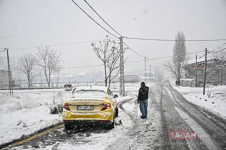 SON DAKİKA: İSTANBUL’DA YARIN OKULLAR TATİL Mİ? İstanbul Valisi Davut Gül’den 12 Şubat için açıklama geldi