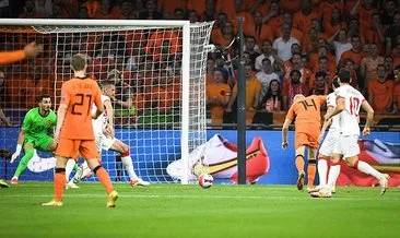 SON DAKİKA! Hollanda’da büyük hezimet! 6 gollü mağlubiyet...