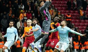 Son dakika: Galatasaray son dakikalarda 1 puanı aldı! Başakşehir karşısında nefes kesen maç…