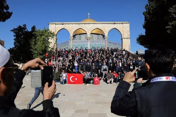 Dünya Kudüs için ayakta