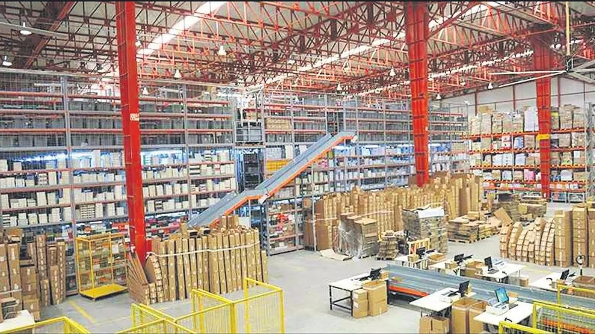 Sanayide depo savaşları başladı