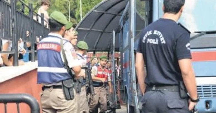 Bursa’da 7 teğmene FETÖ’den gözaltı...