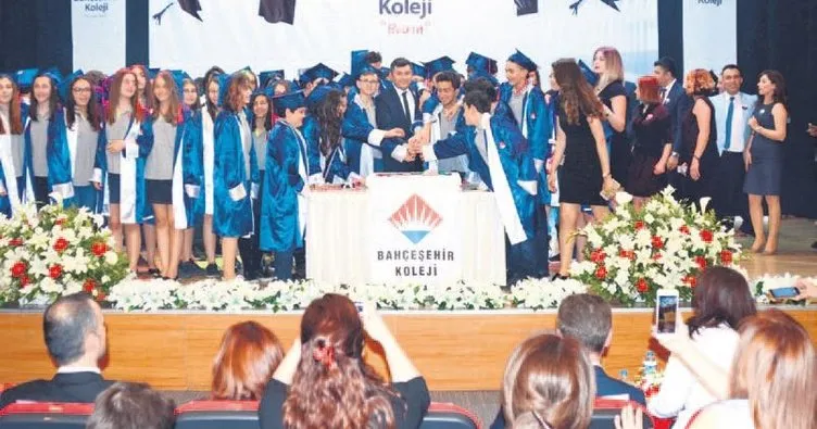 Bahçeşehir’de mezuniyet coşkusu
