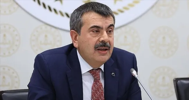 Bakan Tekin’den müfredat açıklaması: Ders sürelerinde kısalma yok Bakan Tekin’den müfredat açıklaması: Ders sürelerinde kısalma yok