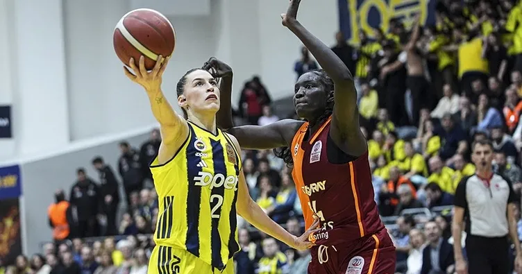 Kanarya finalde 1-0 öne geçti