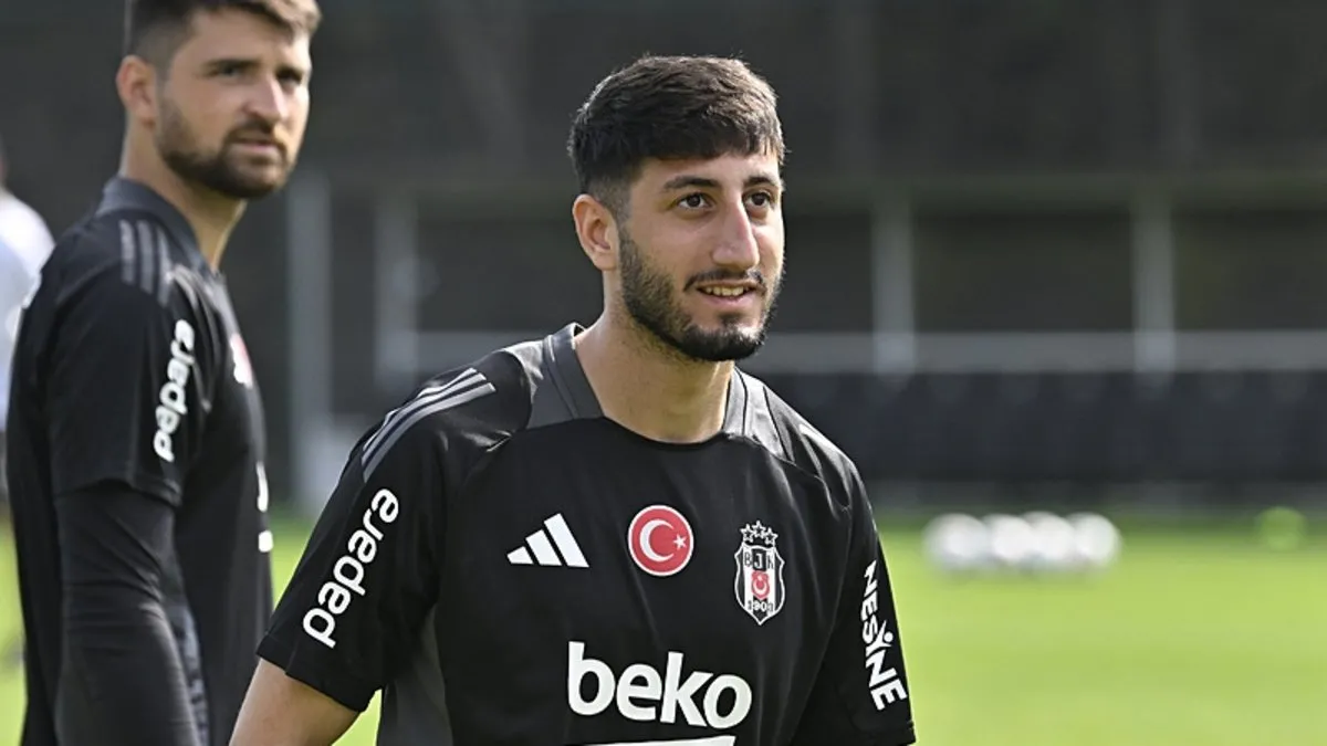 Beşiktaş Can Keleş'in lisansını çıkardı