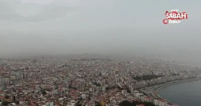 İzmir’e sis değil, çöl tozu bulutu çöktü: Göz gözü görmedi | Video