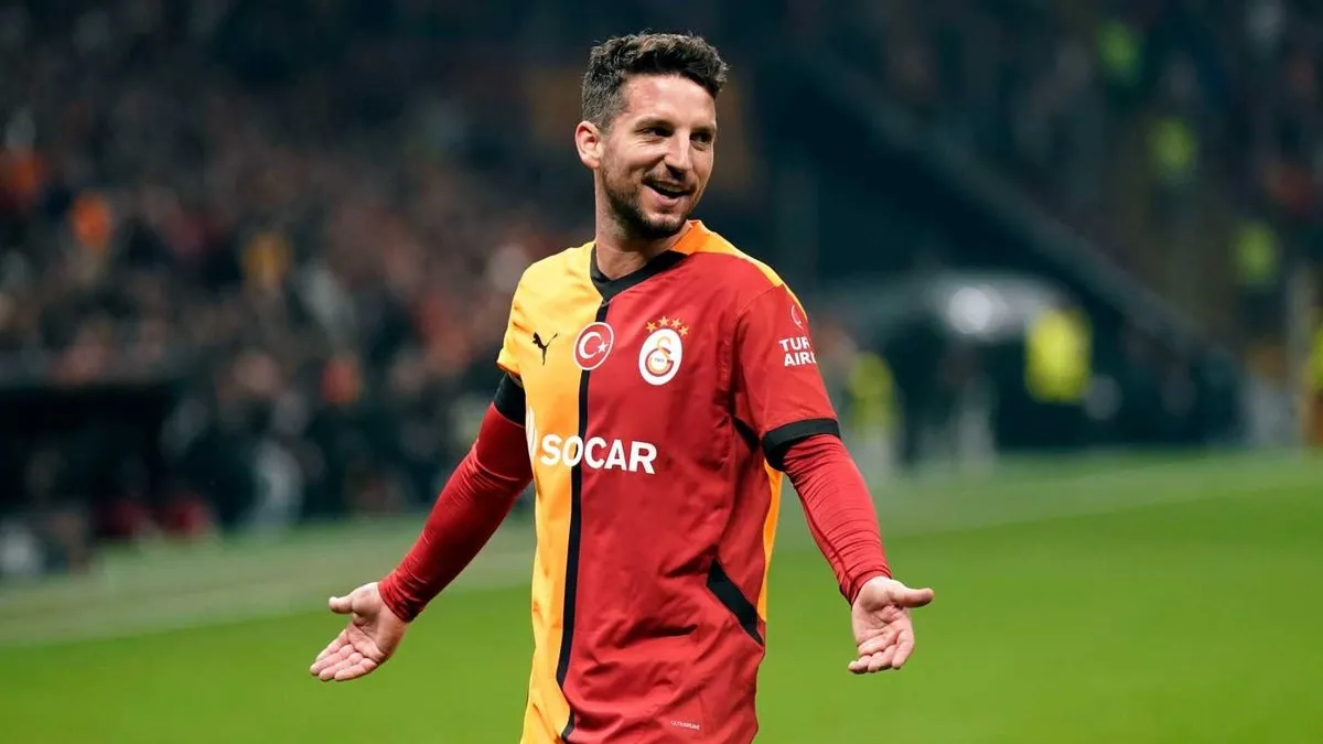 Mertens futbolu bıraktığını açıkladı!
