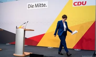 Merkel’in partisinde liderlik krizi