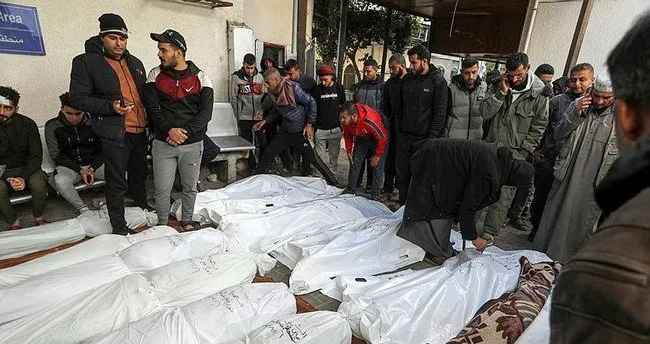 Siyonist İsrail’in katlettiği Filistinliler, artık mezarlıklara sığmıyor Siyonist İsrail’in katlettiği Filistinliler, artık mezarlıklara sığmıyor