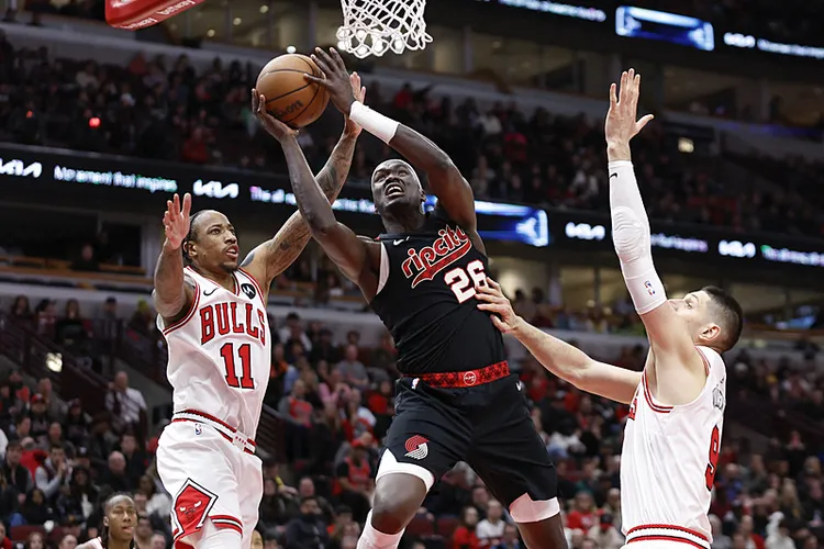 chicago-bulls-portland-trail-blazersi-maglup-etti-onuralp-bitim-dikkat-cekti-1710834691731.jpeg