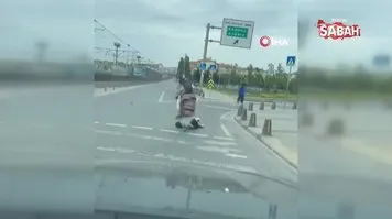 Sultangazi'de motosiklet sürücüsü küçük çocuğa çarpıp kaçtı: O anlar kamerada