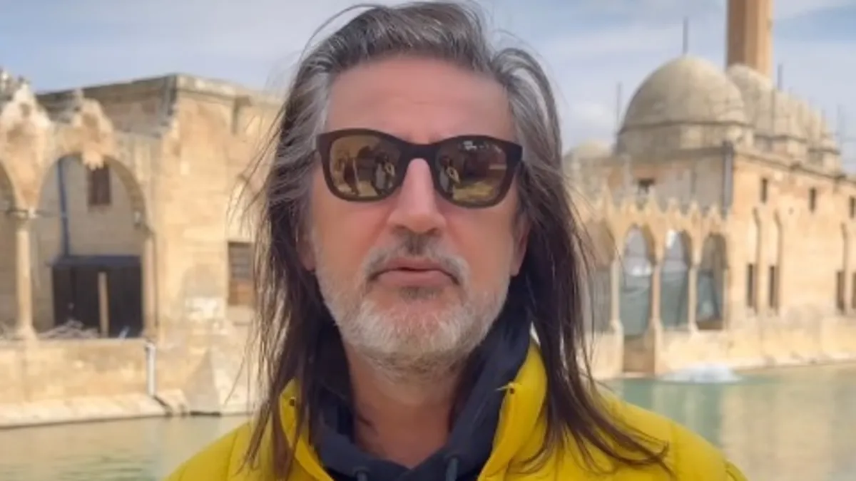 Ünlü şarkıcı Çelik’ten kalpleri ısıtan itiraf! “6 gün boyunca oradaydım…” Ünlü şarkıcı Çelik’ten kalpleri ısıtan itiraf! “6 gün boyunca oradaydım…”