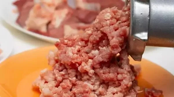 Bakanlık yeni listeyi paylaştı: Bu markalardan uzak durun! Gıda boyası bile katmışlar