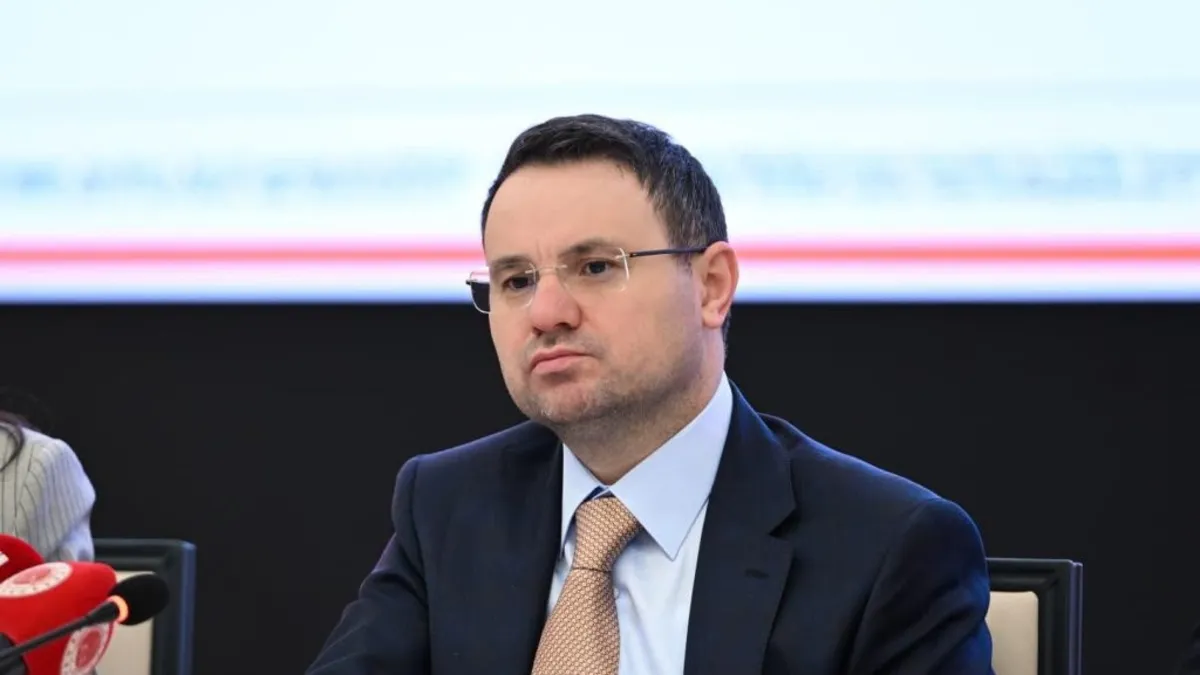 Bakan Gürlek tazminat davasından kazandığı 150 bin lirayı Türk Kızılay’a bağışladı Bakan Gürlek tazminat davasından kazandığı 150 bin lirayı Türk Kızılay’a bağışladı