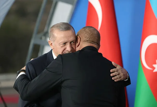 son-dakika-baskan-erdogan-ve-aliyevden-ortak-aciklama-turkiye-dunyada-onemli-bir-guc-merkezidir-1666280033555.jpg SON DAKİKA | Başkan Erdoğan ve Aliyev’den ortak açıklama: Türkiye dünyada önemli bir güç merkezidir