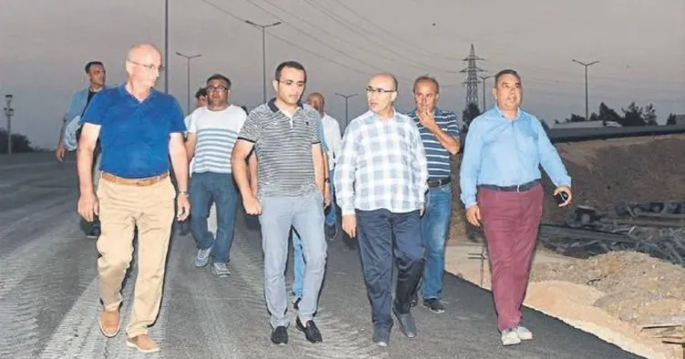 Vali Mahmut Demirtaş yetkililerden bilgi aldı