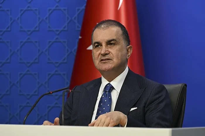 AK Parti Sözcüsü Çelik'ten CHP Genel Başkanı Özel'e sert tepki: Siyasi cehaletin en açık örneği