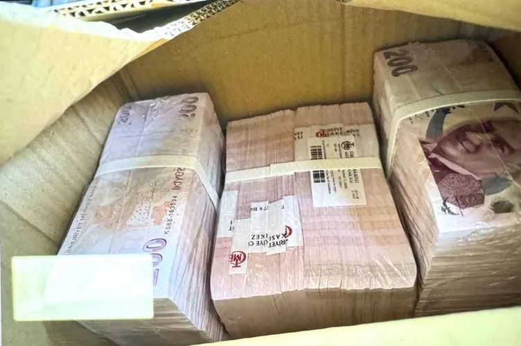 SON DAKİKA | Silifke’de rüşvet paraları belediye logolu kolilerde taşındı! Mustafa Turgut 1,5 milyonluk konserden 3 milyon indirmiş