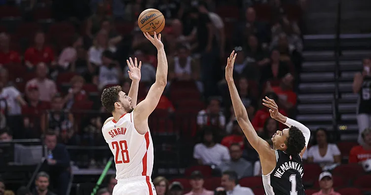 Alperen Şengün’den Spurs’e 16 sayı!