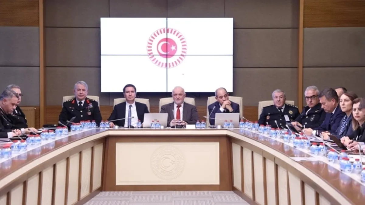 Adalet ve Emniyet’ten Türkiye’nin suça sürüklenen çocuklar tablosu Adalet ve Emniyet’ten Türkiye’nin suça sürüklenen çocuklar tablosu