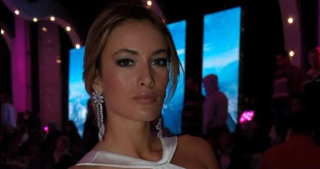 Gamze Özçelik’ten türbanlı paylaşım