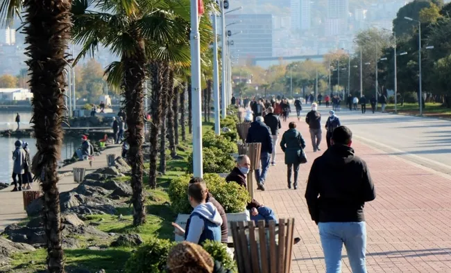 son-dakika-hava-durumu-meteoroloji-yeni-haritayi-paylasti-termometreler-pik-yapacak-hafta-sonu-plan-yapanlar-d-1778136246942.jpg (1185×718)