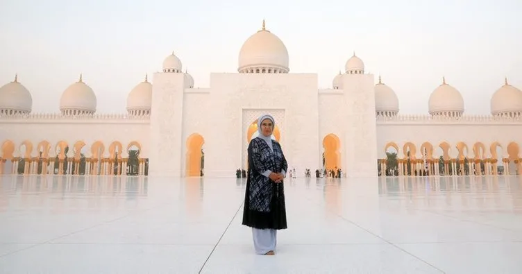 Emine Erdoğan’dan BAE’deki Şeyh Zayed Camisi’ne ziyaret