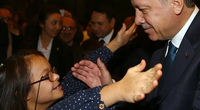 Cumhurbaşkanı Erdoğan zihinsel engelli Neslihan’ı kırmadı