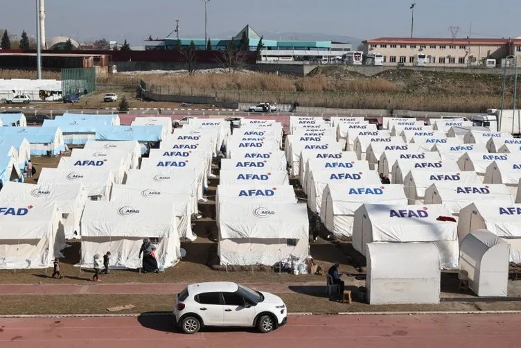 Son dakika! AFAD: Kahramanmaraş ve Hatay deprem bölgesinde 329 bin çadır kuruldu
