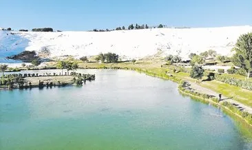 Pamukkale yerli turistleri bekliyor